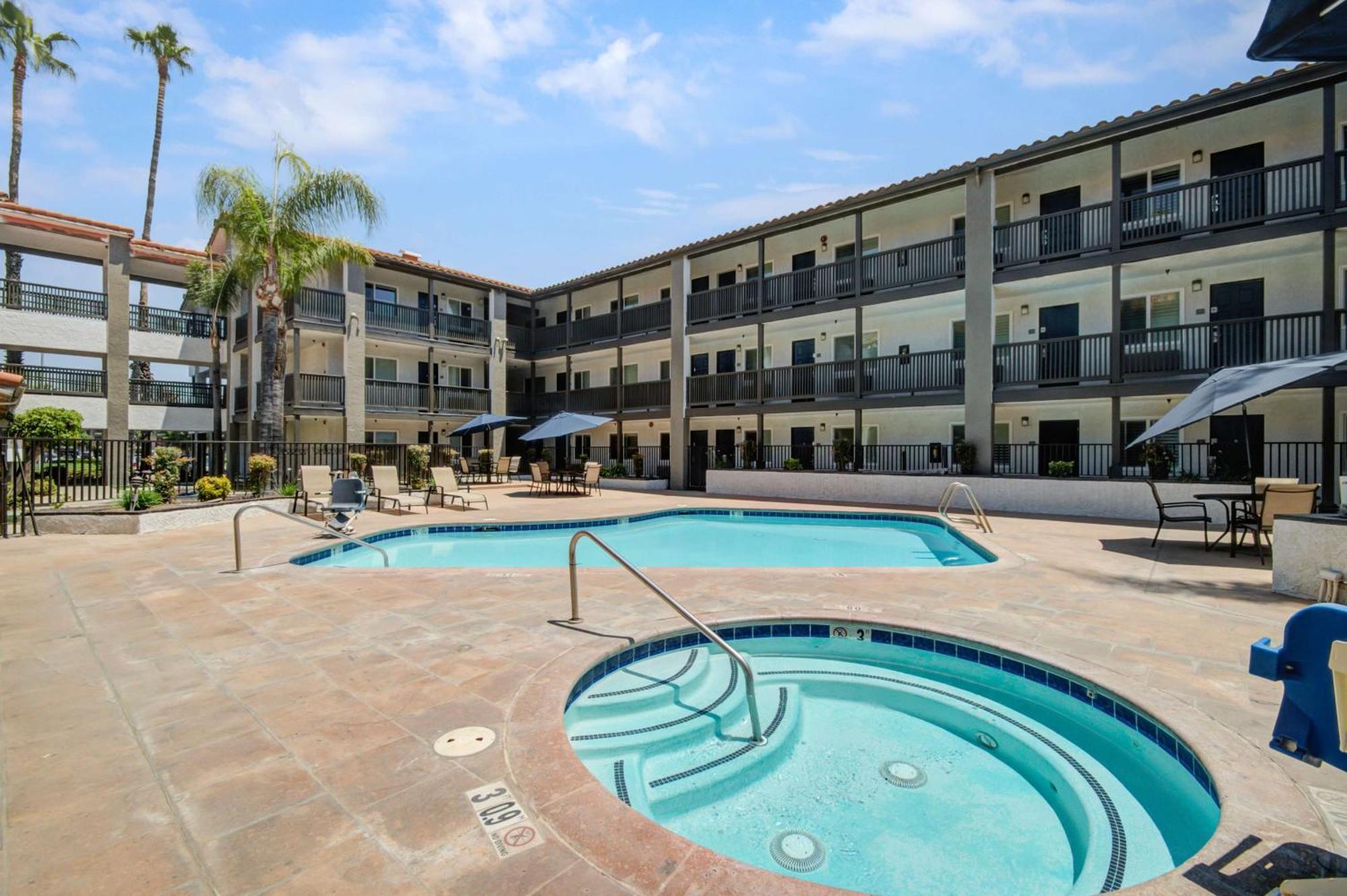 Motel 6 Ontario Ca Convention Center Airport Exteriér fotografie